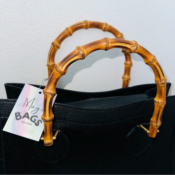 Gucci: Bamboo Princess Diana Leather Tote - Picture 4 of 16